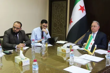 وزير المالية يرحب بقرار رفع العقوبات: عازمون على استثمار الفرصة لتعزيز الإدارة المالية