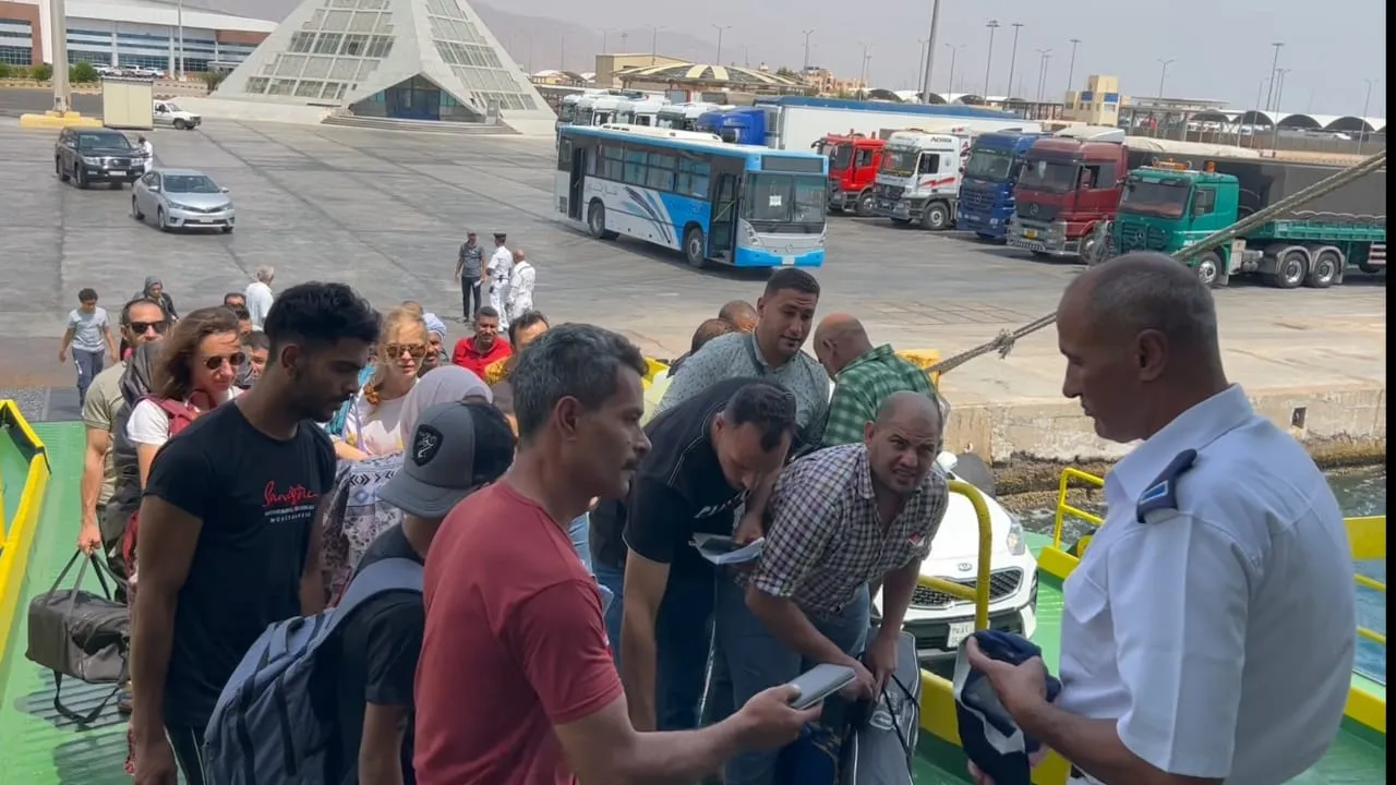 مصر تعفي السوريين الراغبين بالعودة من غرامات الإقامة لمدة 3 أشهر