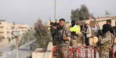 "قسد" توسّع حملة الاعتقالات في مناطق سيطرتها: صحفيون وناشطون وفتيات في دائرة الاستهداف