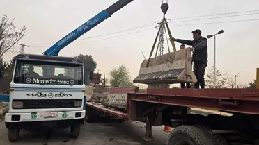 محافظة دمشق تصدر قراراً بإزالة رموز النظام البائد وتوحيد واجهات المحال التجارية