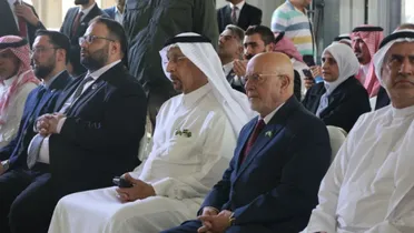 تدشين مصنع "فيحاء" للإسمنت الأبيض ووضع حجر أساس برج "الجوهرة" في دمشق