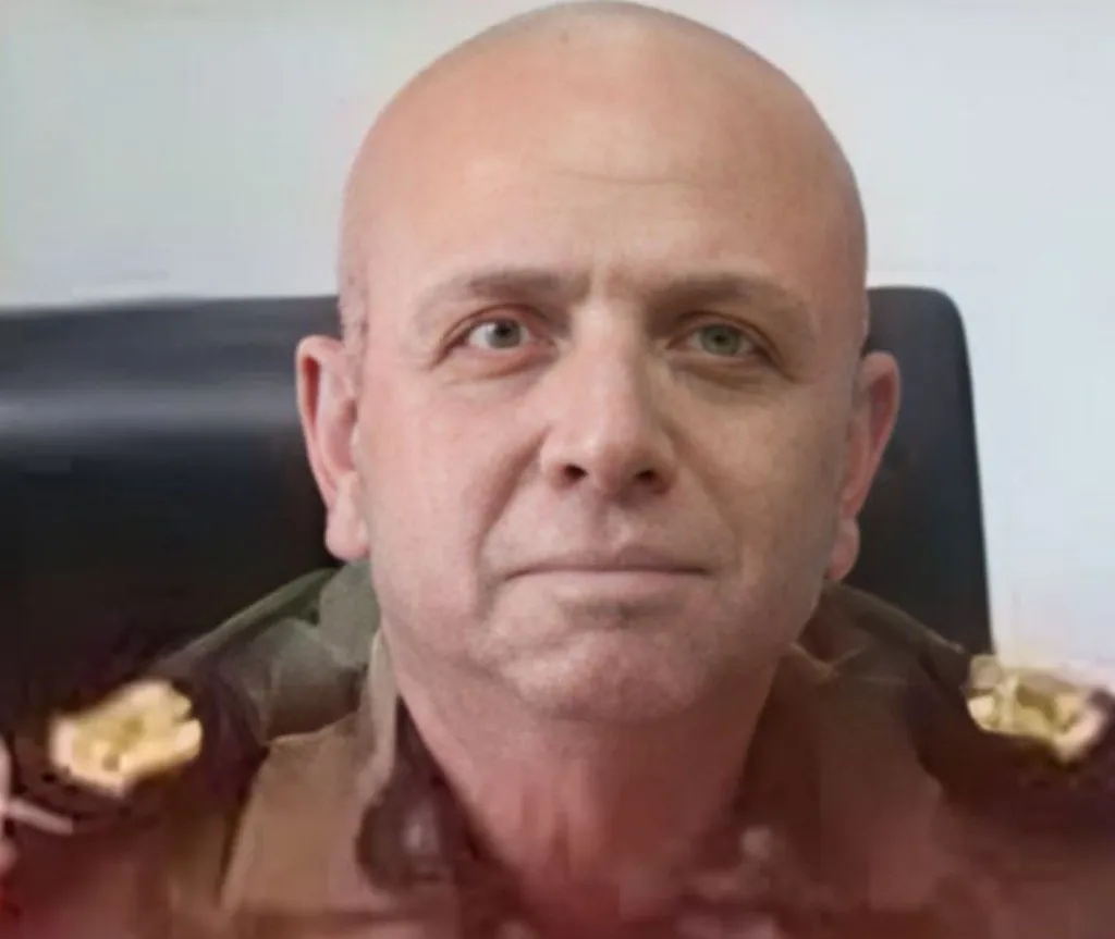 الرئيس السابق لأركان "القوى الجوية" الذي قصف مدينته ... اعتقال اللواء عماد نفوري في حلب 