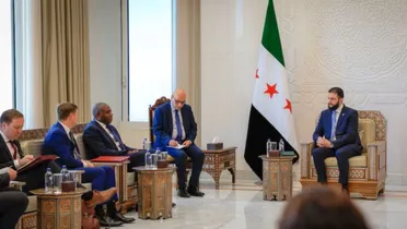 ذا ناشيونال: خلافات وتحفّظات تؤخر استئناف التمثيل الدبلوماسي بين سوريا وبريطانيا