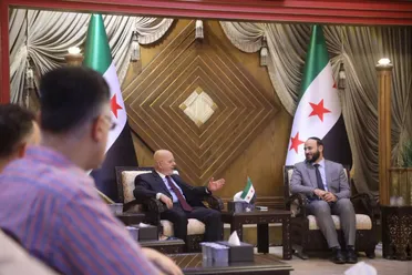 "الشعار" يلتقي فعاليات حلب الاقتصادية.. تسجيل الشركات عن بُعد وتخفيض مرتقب لأسعار الطاقة