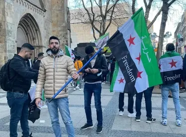الأمن الداخلي بدير الزور: متابعة مكثفة لكشف ملابسات جريمة قتل الإعلامي كندي العداي