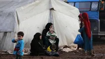 بين لهيب الصيف وثقل الحمل… حوامل الشمال السوري يصارعن الحرّ واللّاخصوصية