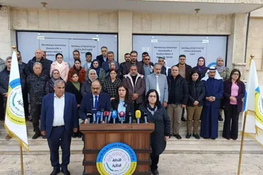 هجوم إعلامي.. "الإدارة الذاتية" تفتح النار على الانتخابات البرلمانية في سوريا