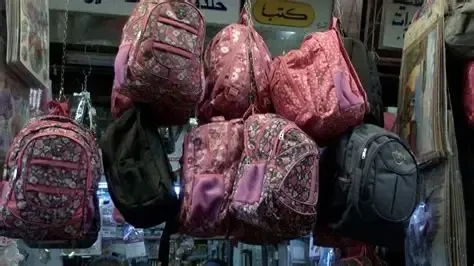 أيلول بين العودة إلى المدرسة وتجهيز المؤونة: أعباء مالية تضغط على الأسر السورية