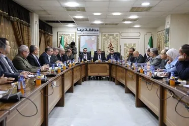 اجتماع موسع في درعا لبحث الواقع العمراني وخطط إعادة البناء للمحافظة