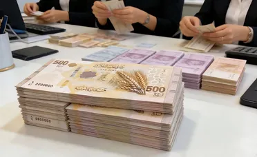 ضمن خطة منظمة.. نائب حاكم المصرف يعلن تداول العملة الجديدة اعتباراً من اليوم