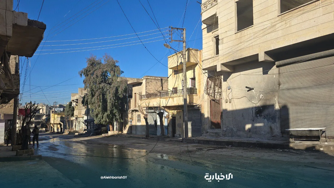 محافظ حلب: استمرار حظر التجوال في الشيخ مقصود والأشرفية وتنظيم العودة عبر لجنة الاستجابة