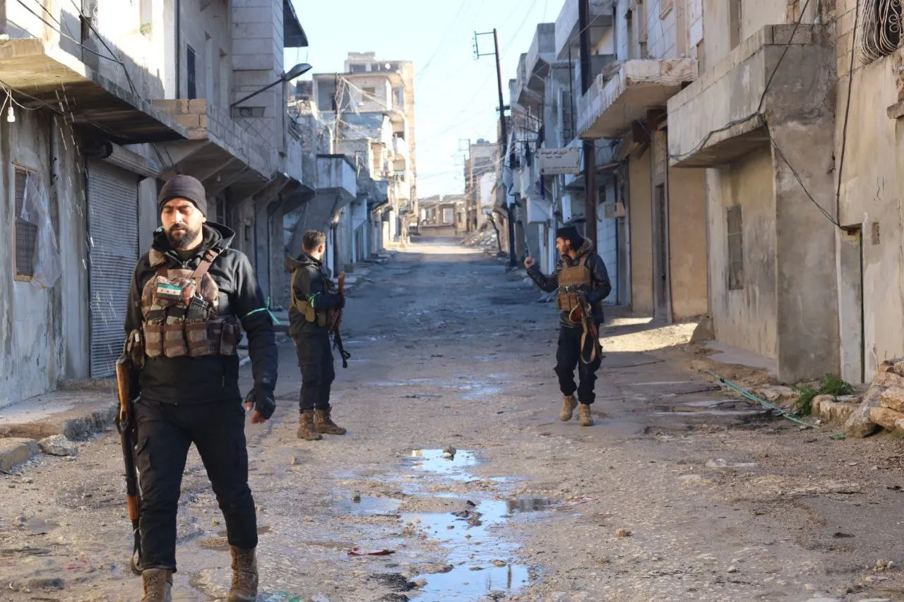 إنسانية الجيش العربي السوري في حلب: تحول في الدور والمسؤولية