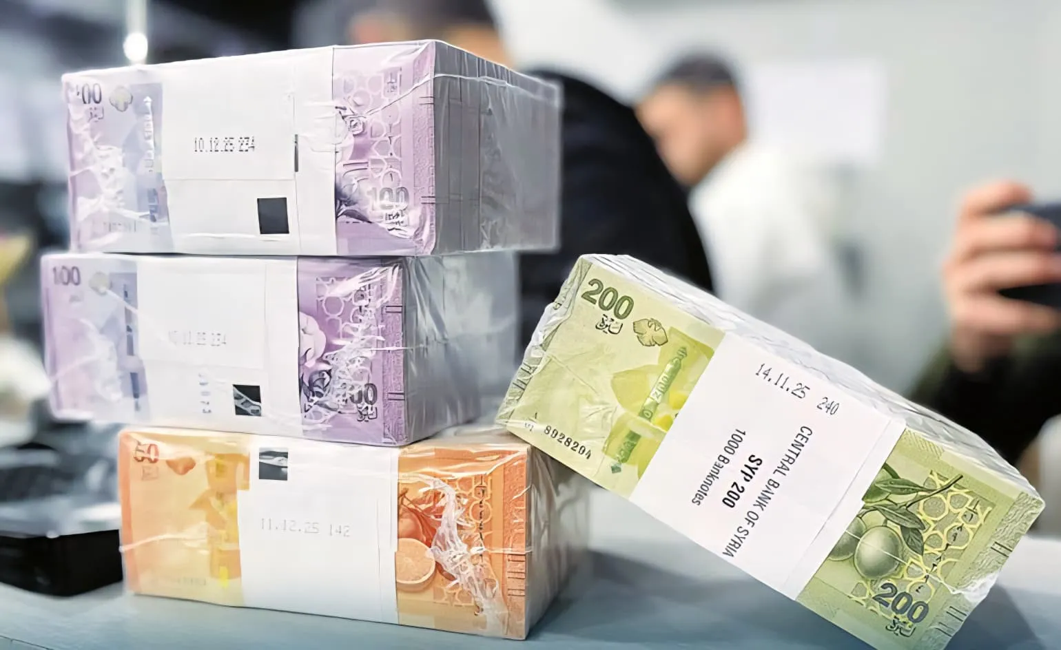 "ما يتداول شائعات".. حاكم المركزي: لا بلاغات رسمية عن تزوير العملة الجديدة