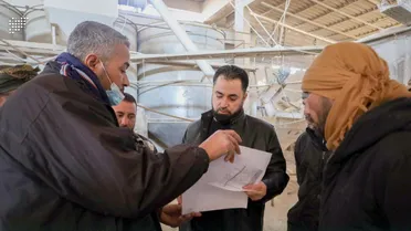 لتعزيز الجاهزية الخدمية… مدير التجارة الداخلية يتفقد منشآت في المناطق المحررة بدير الزور