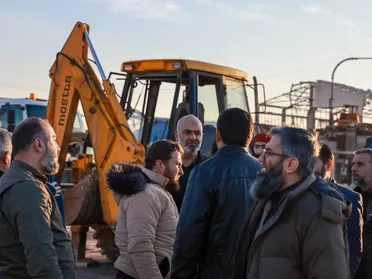 محافظة ديرالزور توجه تعليمات للجهات العامة في المناطق المحررة حديثاً