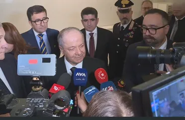 بارزاني: طلبت من الرئيس "الشرع" تجنب الصراع مع الأكراد والدفع نحو الحوار