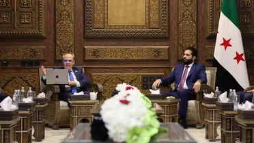 الداخلية والتعليم العالي يبحثان تأسيس جامعة متخصصة بالعلوم الأمنية