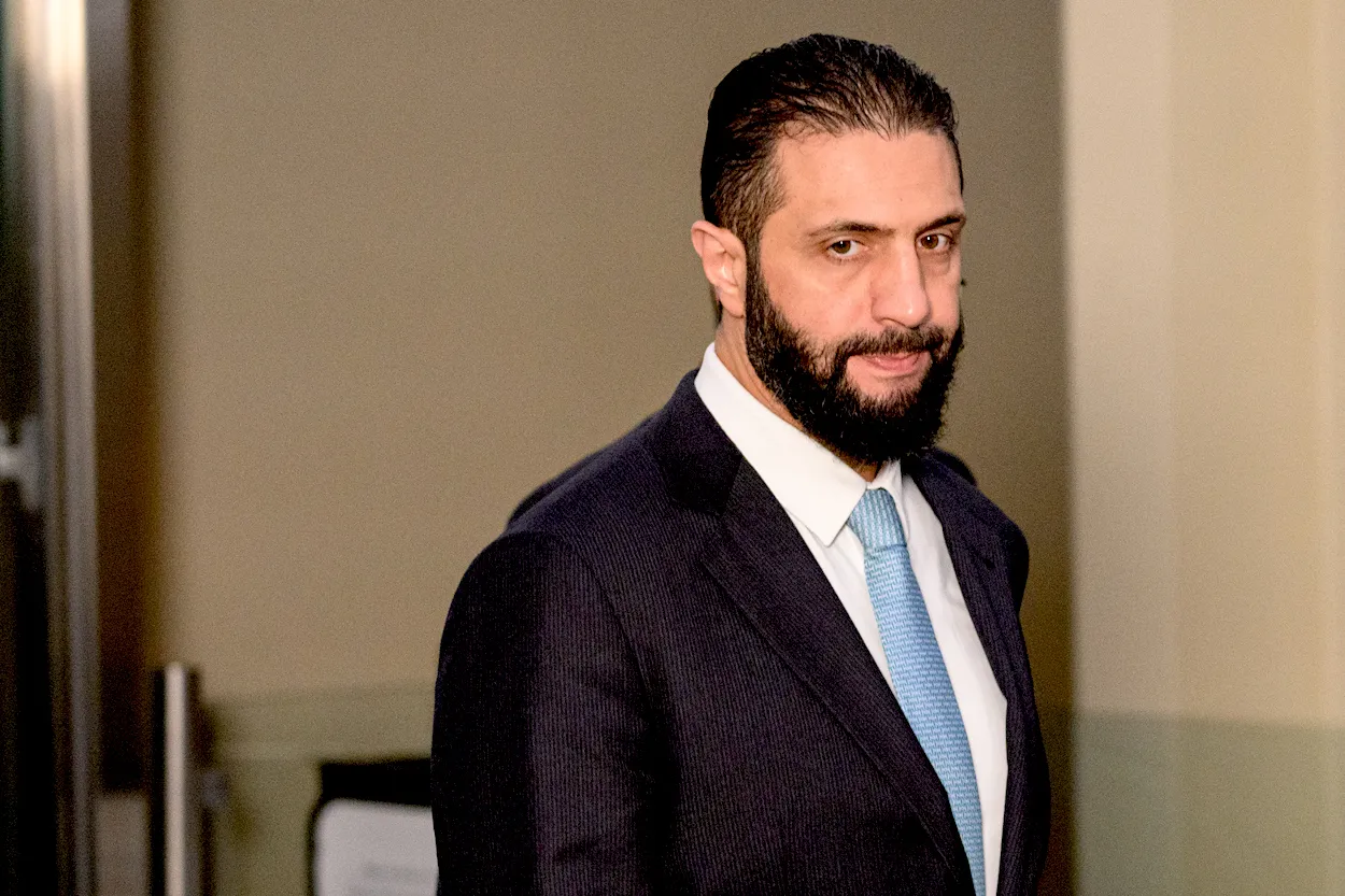 الرئيس السوري أحمد الشرع