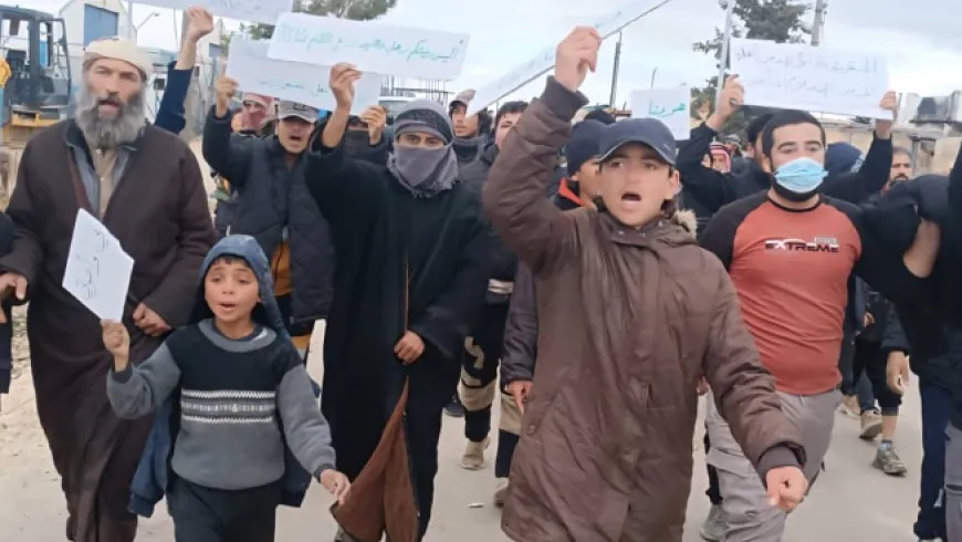 الأمم المتحدة تعلّق أنشطتها في مخيم الهول بعد حادث أمني واحتجاجات واسعة