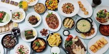 تبادل الوصفات في رمضان: تقاليد تعكس التضامن والعلاقات الاجتماعية