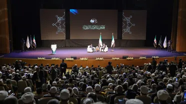 بين الانتقال السياسي وإشكالية التمثيل… هل تُحسم معركة سوريا في بنية الحكم؟