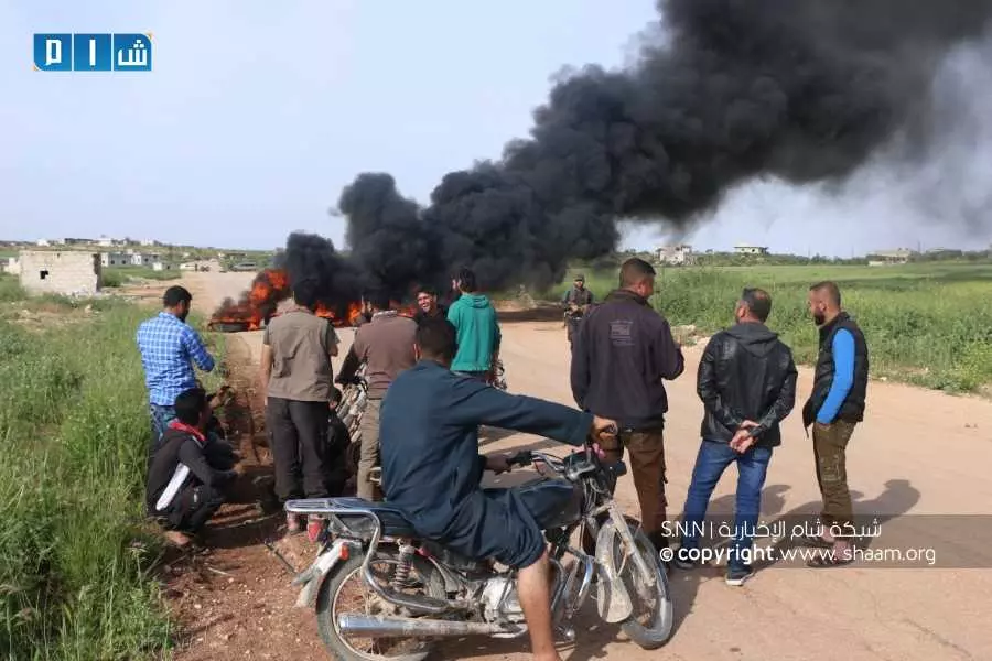 أرض "ميزناز" التي احتضنت جثامين الشهداء الأحرار تُدنسها معابر "تحرير الشام"