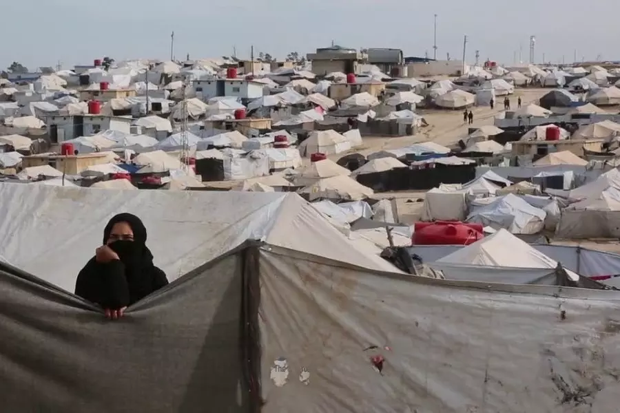 "الإدارة الذاتية" تُجهز قطاع ثالث في مخيم "روج" لنقل النساء الأجنبيات من مخيم "الهول"