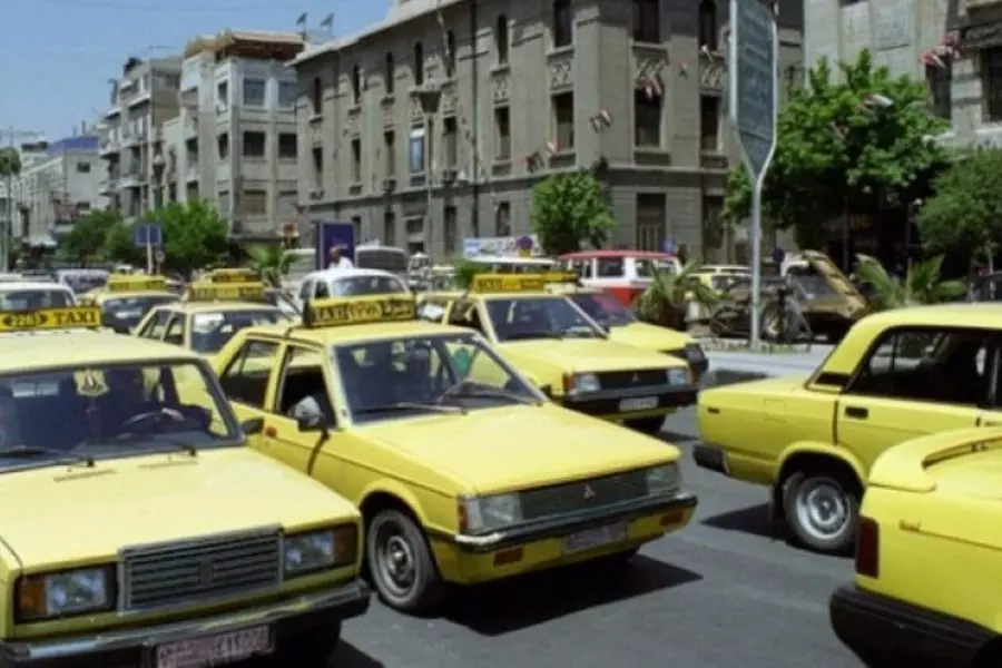 بعد رفع "البنزين" .. النظام يرفع تعرفة سيارات الأجرة بدمشق
