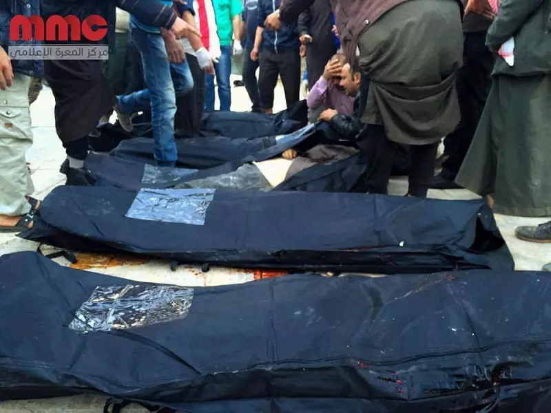 الطيران الروسي يستهدف سوقا وسط معرة النعمان ويقتل 8 مدنيين