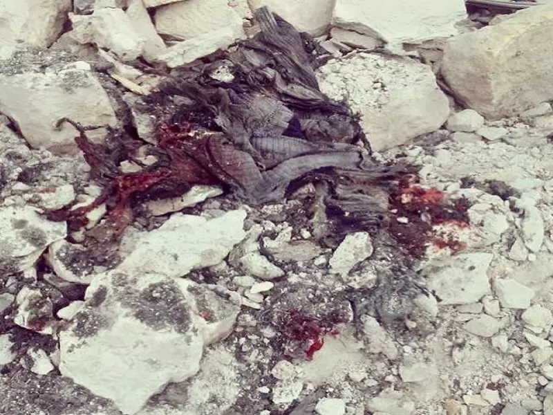 شهداء وجرحى بقصف جوي روسي على معرة النعمان بإدلب .