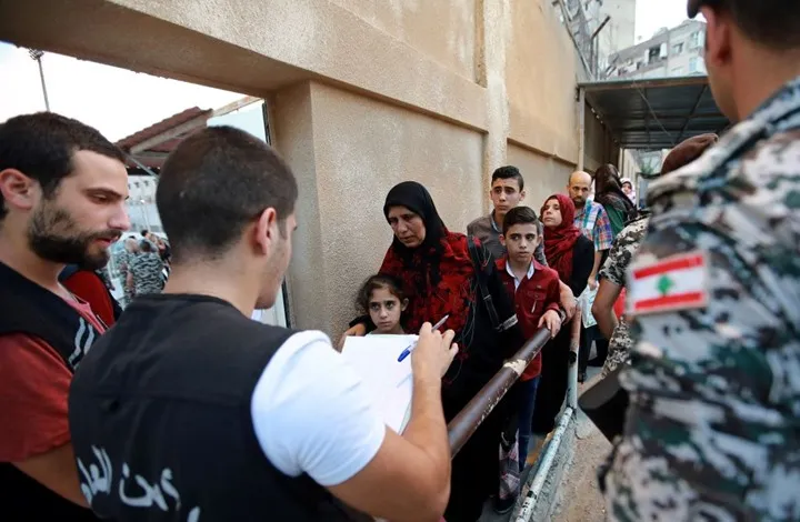 الائتلاف: تصريحات الحكومة اللبنانية حملت تهديداً بإعادة اللاجئين السوريين إلى بلدهم